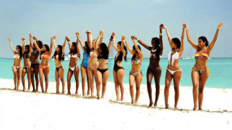Chicas Santo Domingo Boca Chica Republica Dominicana.
